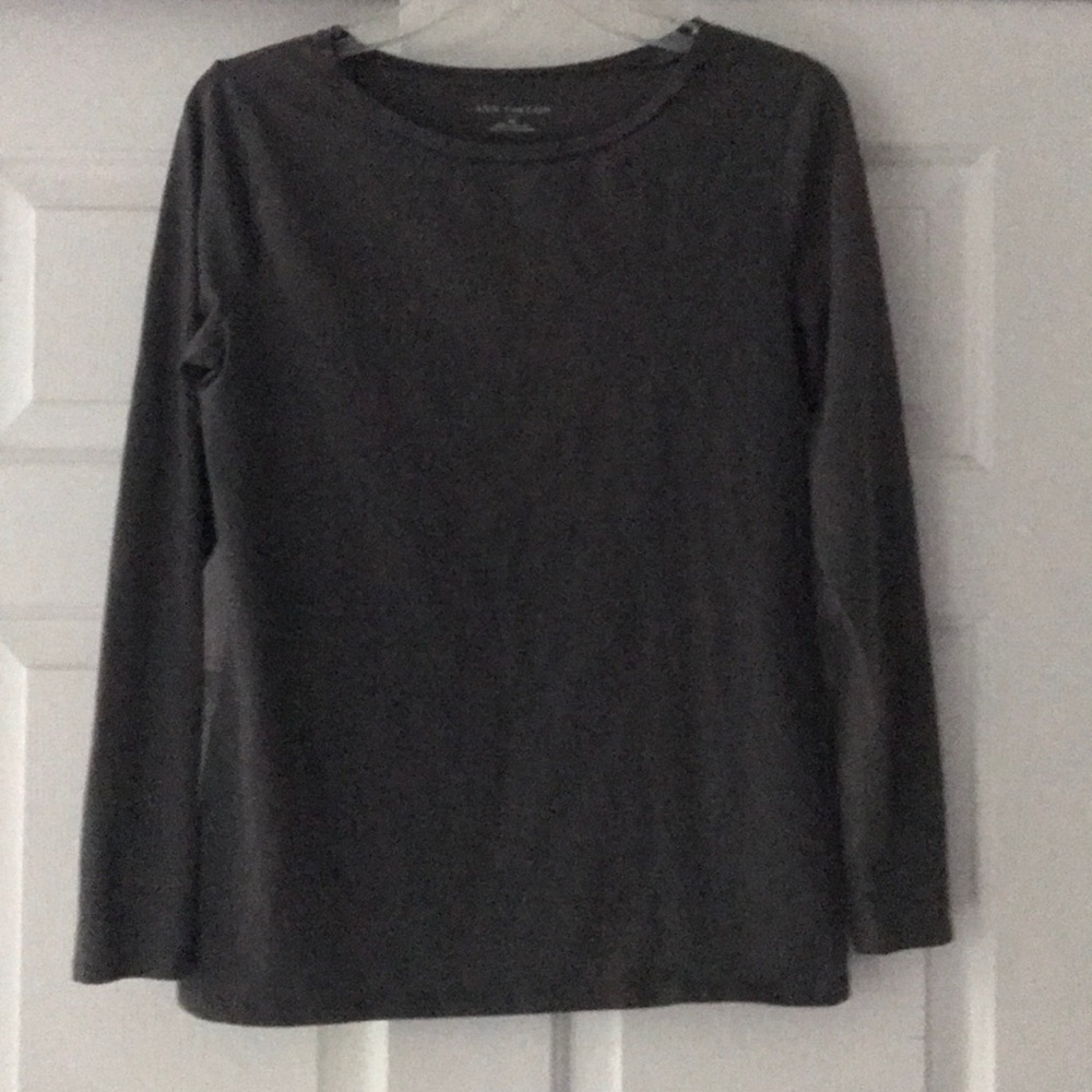 🔥 Ann Taylor Top Size M